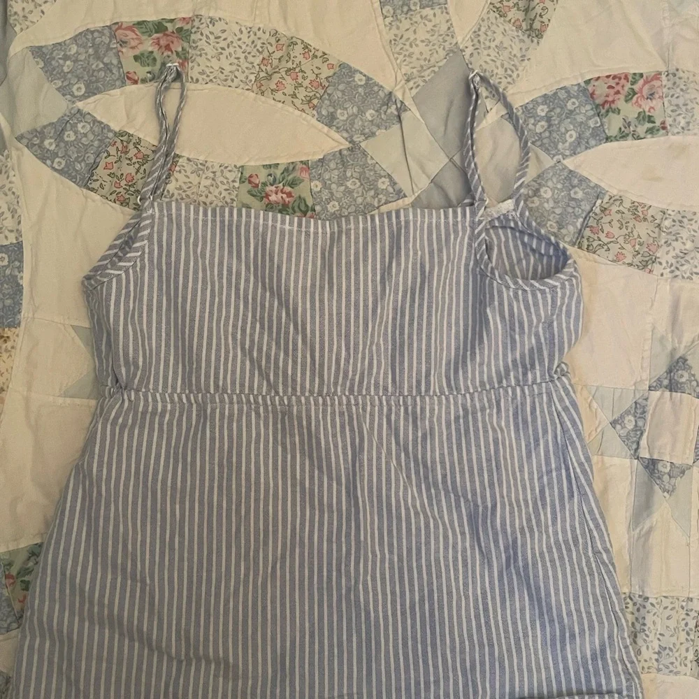Brandy Melville Light Blue Striped Babydoll Top - Picture 2 of 3